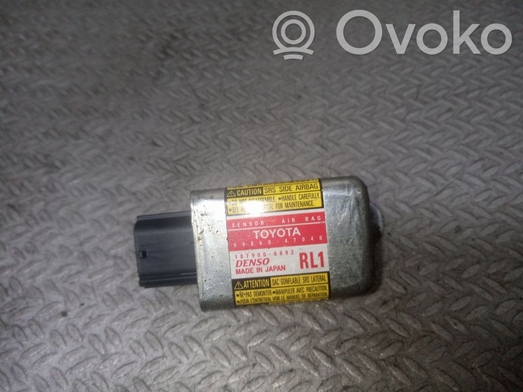 Toyota Prius (XW20) Senzor impact/declanșare airbag 