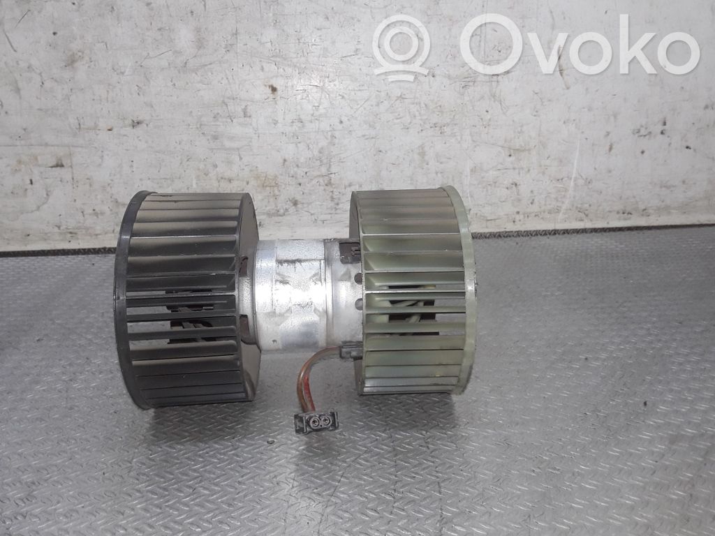 Mazā radiatora ventilators   0130101103