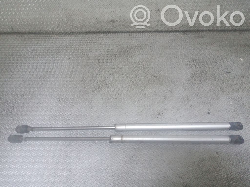 Audi A2 Tailgate/trunk strut/damper 