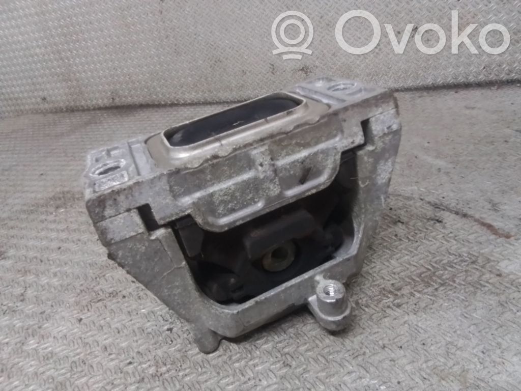 Audi A3 S3 8P Engine mount bracket 