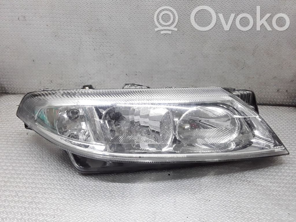 Headlight/headlamp   89004688