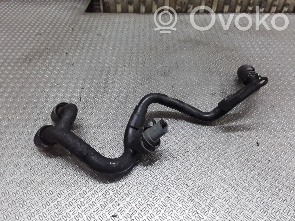 Audi A6 S6 C6 4F Engine coolant pipe/hose 