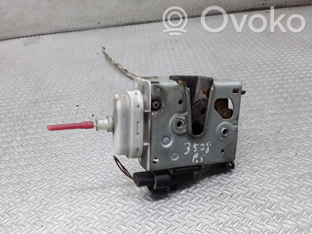 Etuoven lukko   8D1837015F