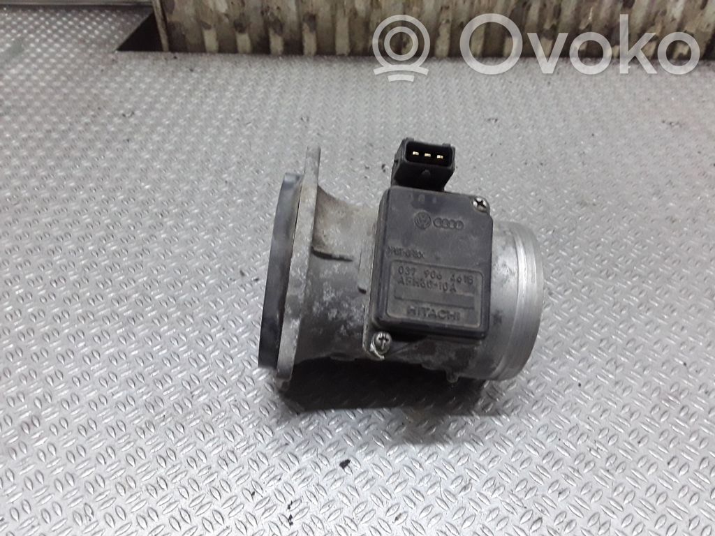 Audi A4 S4 B5 8D Debitmetru aer 