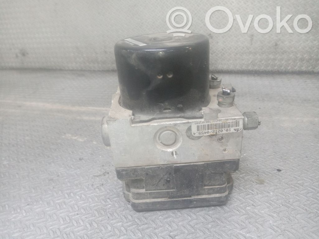 Opel Astra J Bomba de ABS 