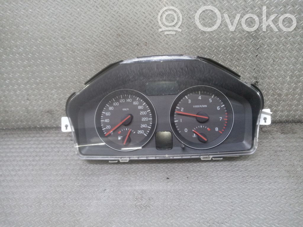 Volvo C30 Speedometer (instrument cluster) 