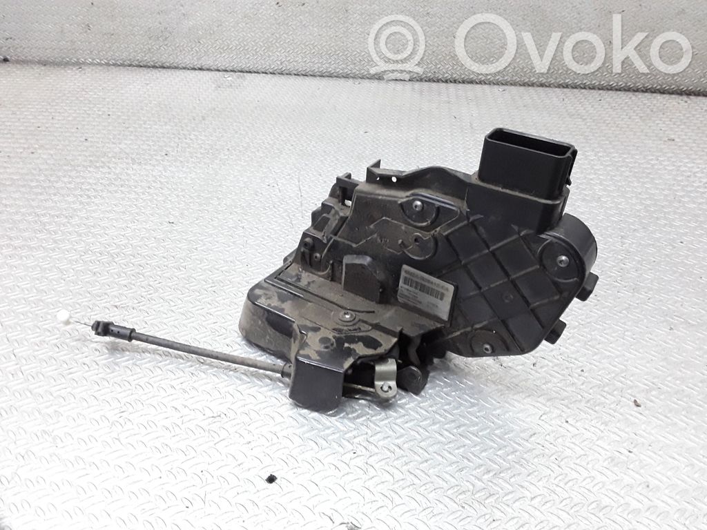 Ford S-MAX Priekšpusē slēdzene 