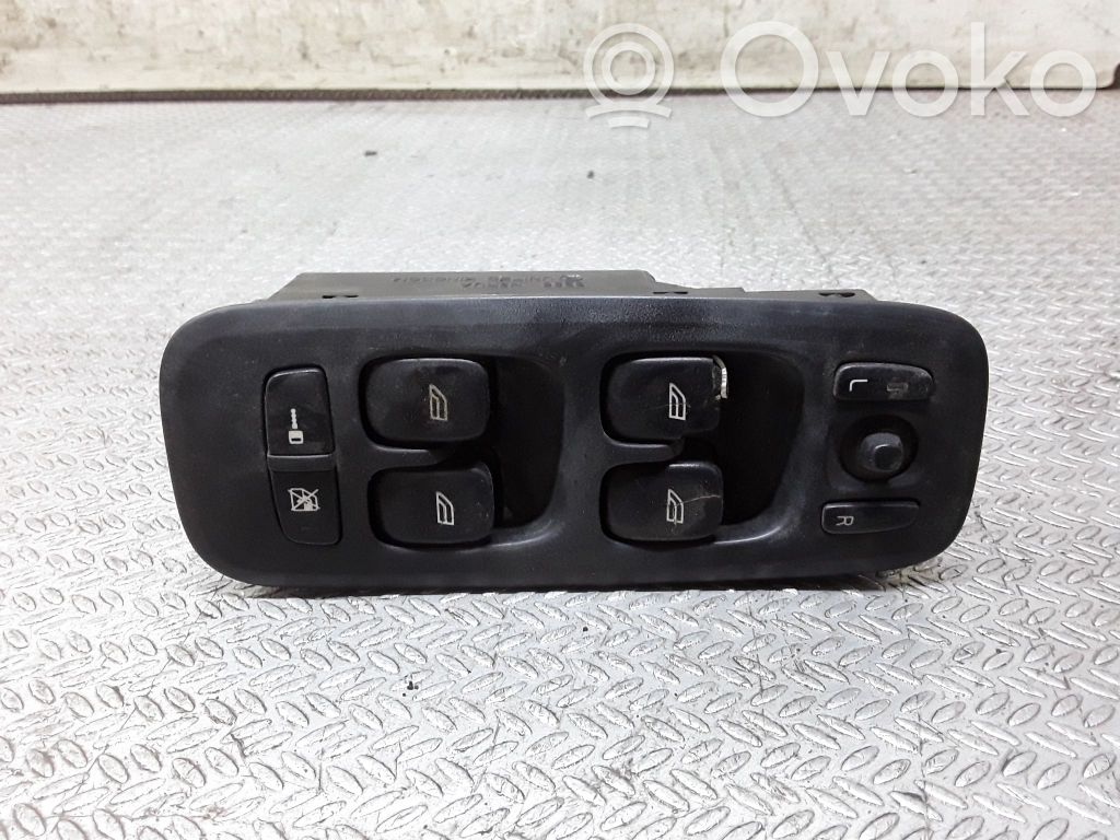 Volvo V70 Electric window control switch 