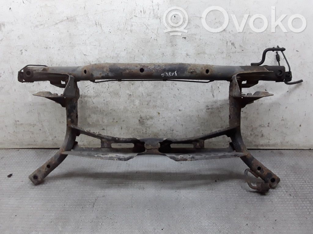 Seat Altea Galinis traversas 