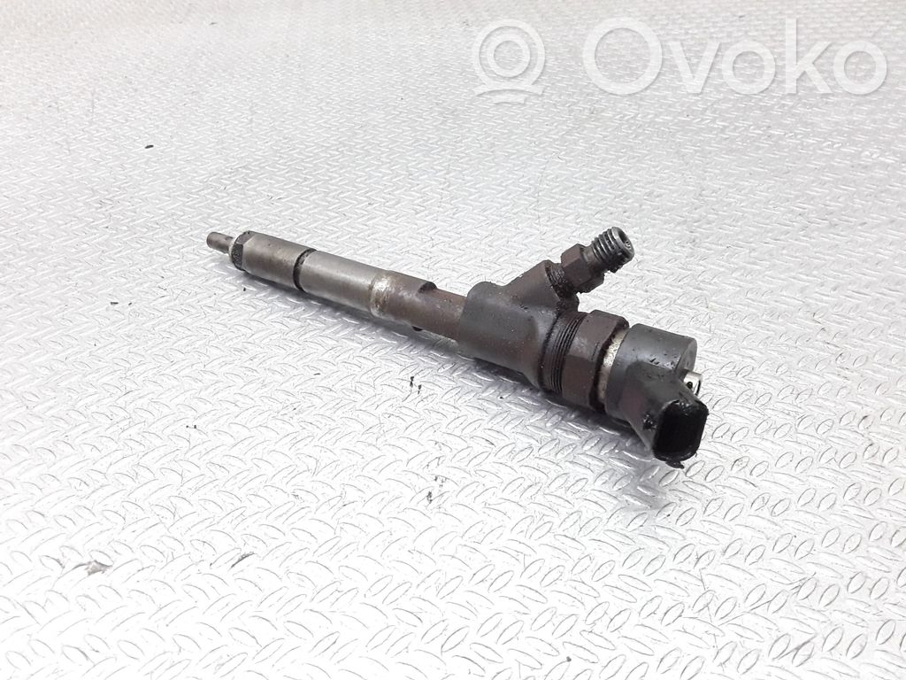 Toyota Yaris Wtryskiwacz paliwa 