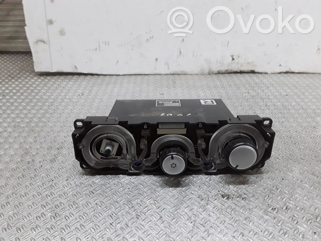 Mitsubishi Outlander Climate control unit 