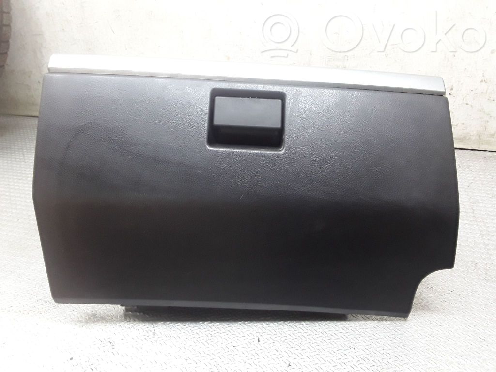 Guantera   6H5206015ADW