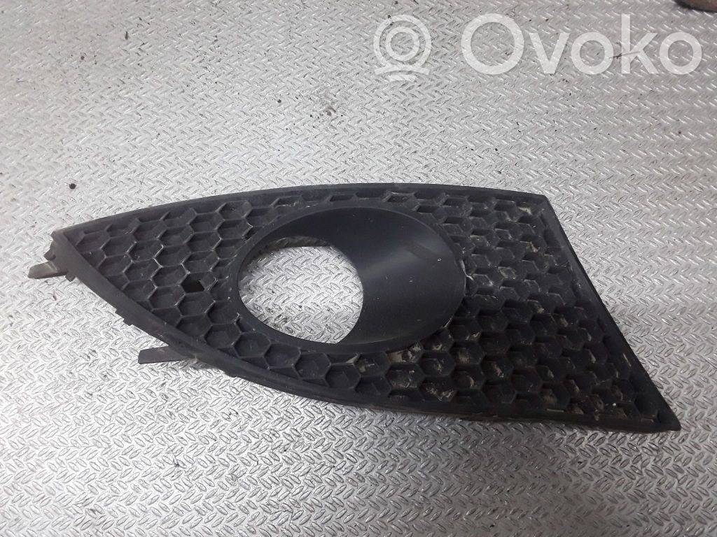 Seat Altea XL Front fog light trim/grill 