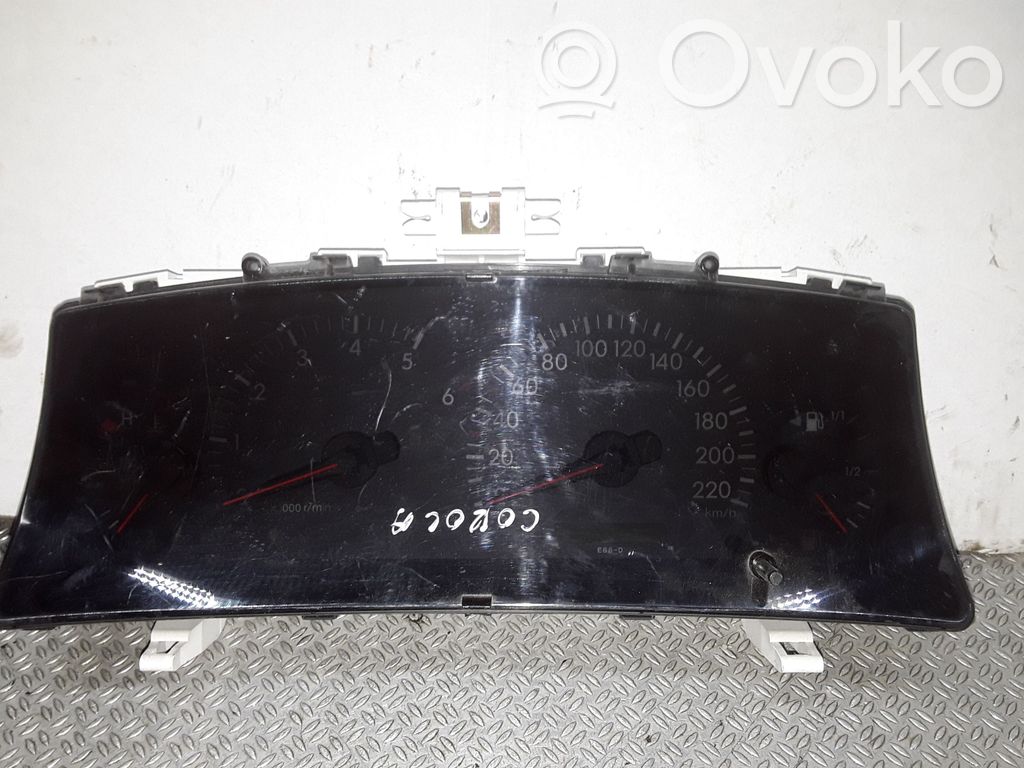 Toyota Corolla E120 E130 Nopeusmittari (mittaristo) 