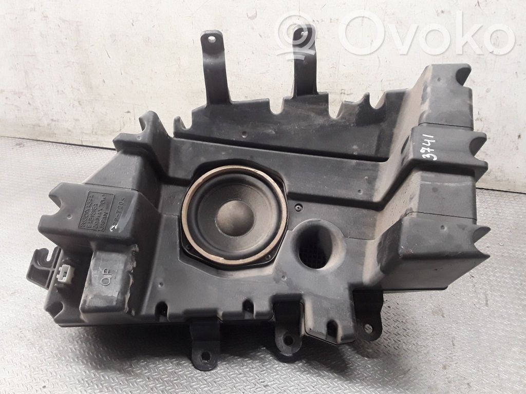 Subwoofer   86301XA34A