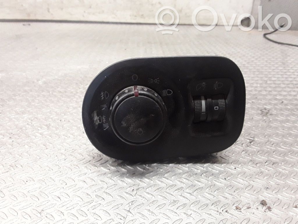 Seat Toledo III (5P) Light switch 