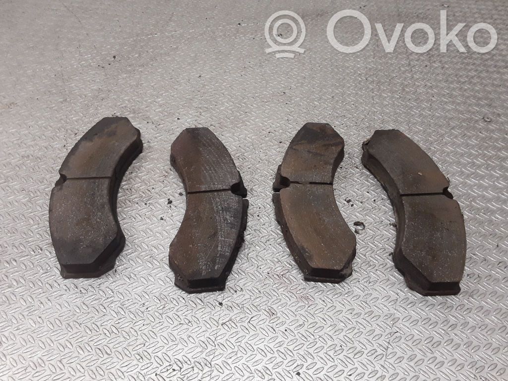 Plaquettes de frein avant