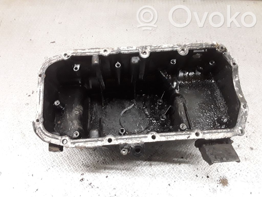 Opel Zafira B Öljypohja 