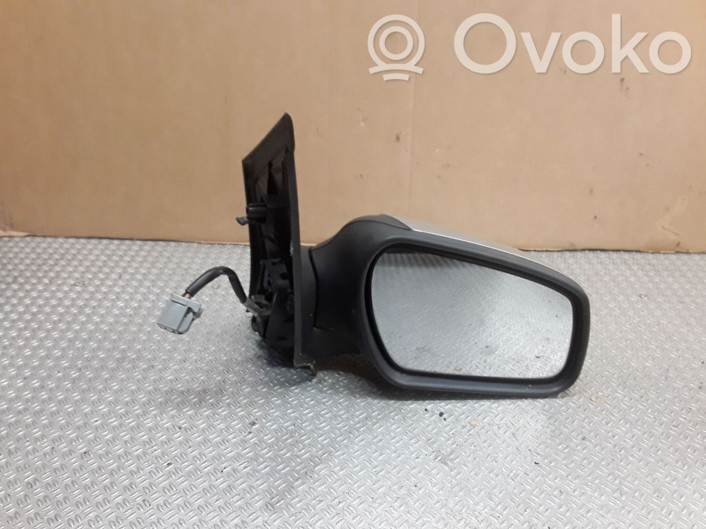 Front door electric wing mirror