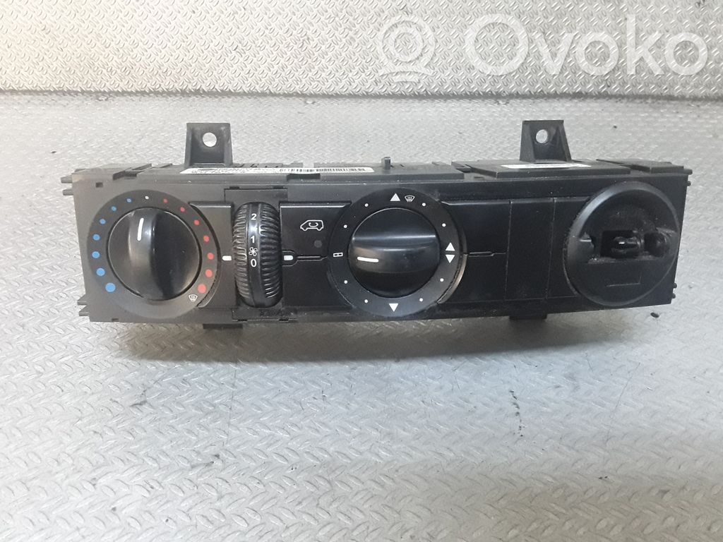 Volkswagen Crafter Panel klimatyzacji 
