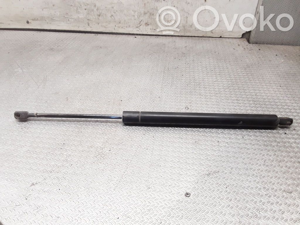 Tailgate/trunk strut/damper   7M0827550G
