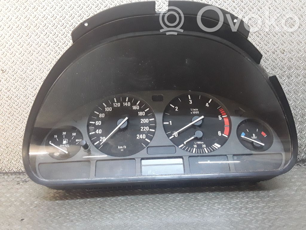 BMW 5 E39 Nopeusmittari (mittaristo) 
