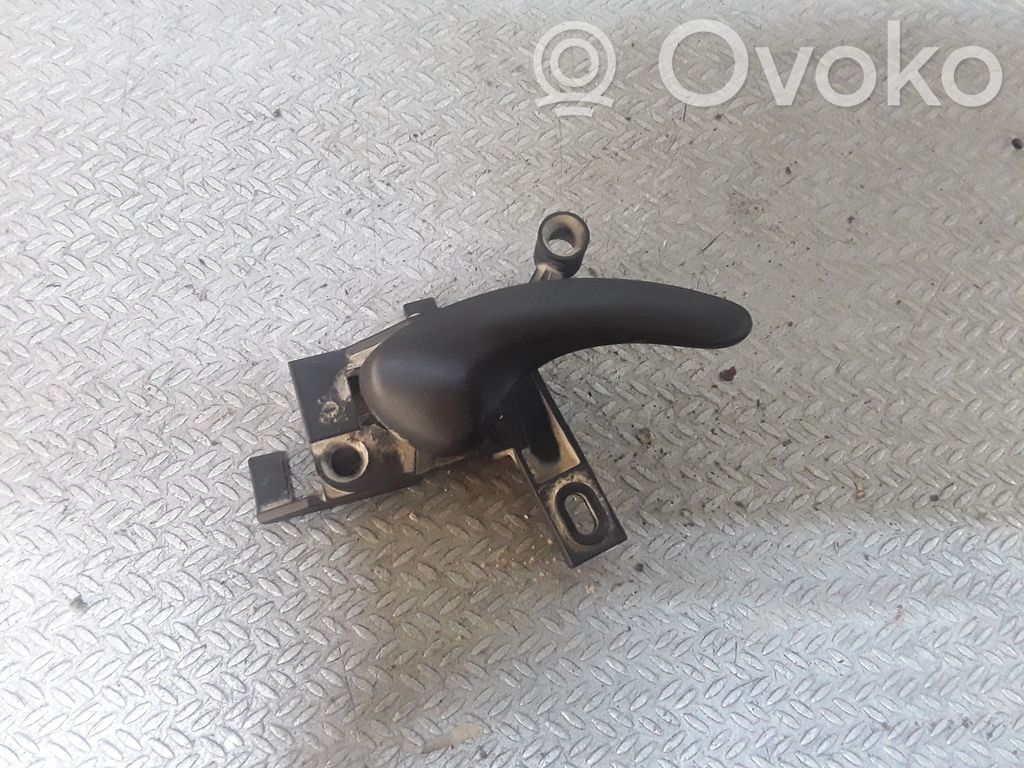 Manecilla interna puerta trasera   7M0837020,95VW22600AA