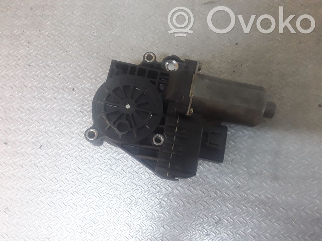 Audi A6 S6 C5 4B Motor macara geam ușă spate 