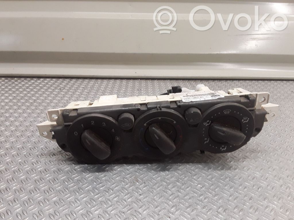 Unidad de control climatización   3M5T19980AC