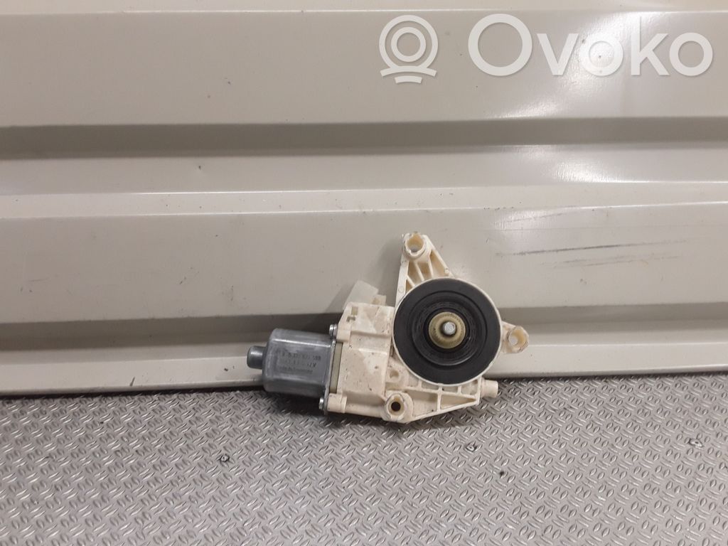 Mercedes-Benz C W204 Motor macara geam ușă față 