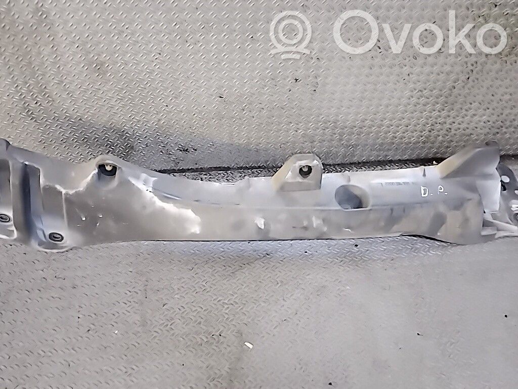 Renault Clio III Fender mounting bracket 