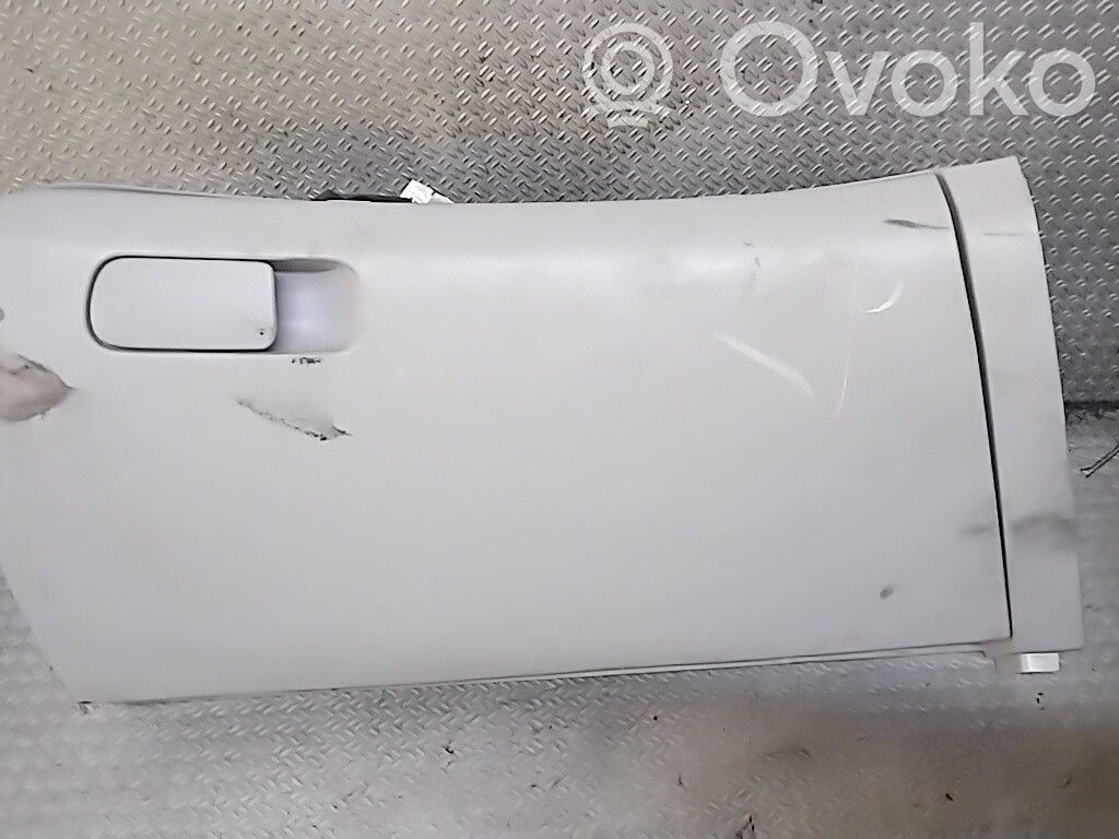 Daiktadėžė   847601H000