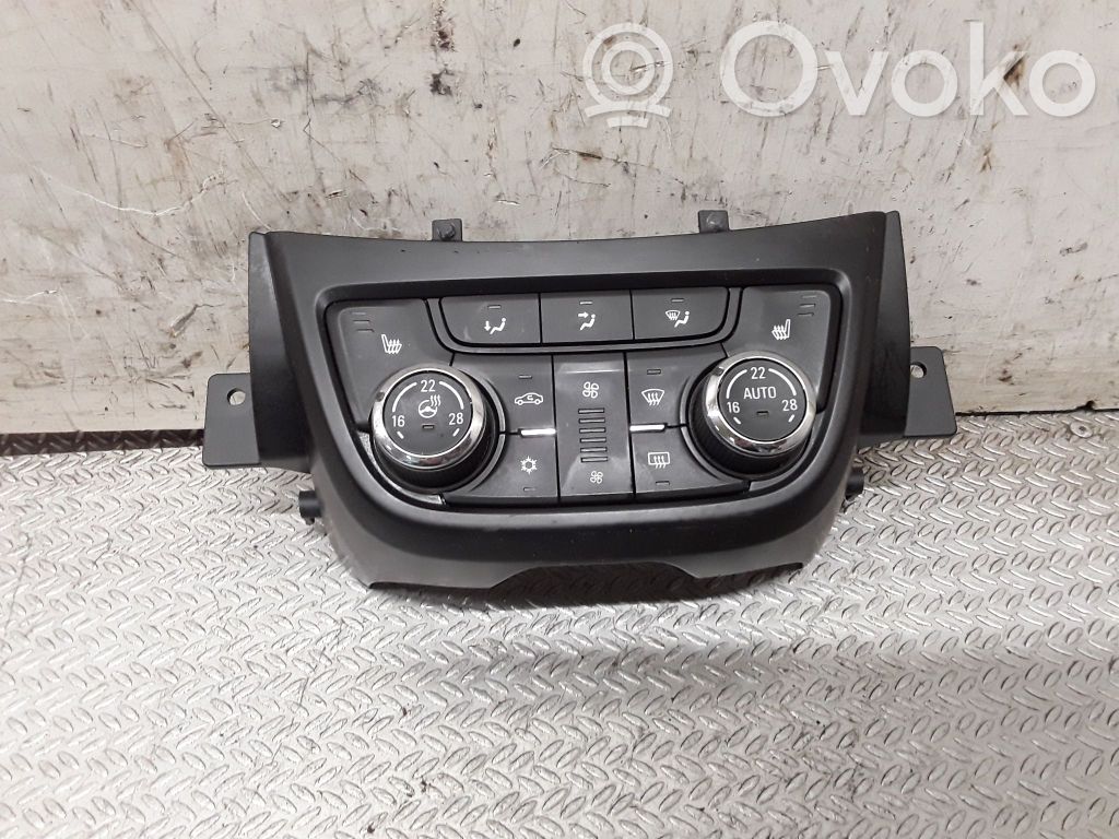 Opel Zafira C Panel klimatyzacji 