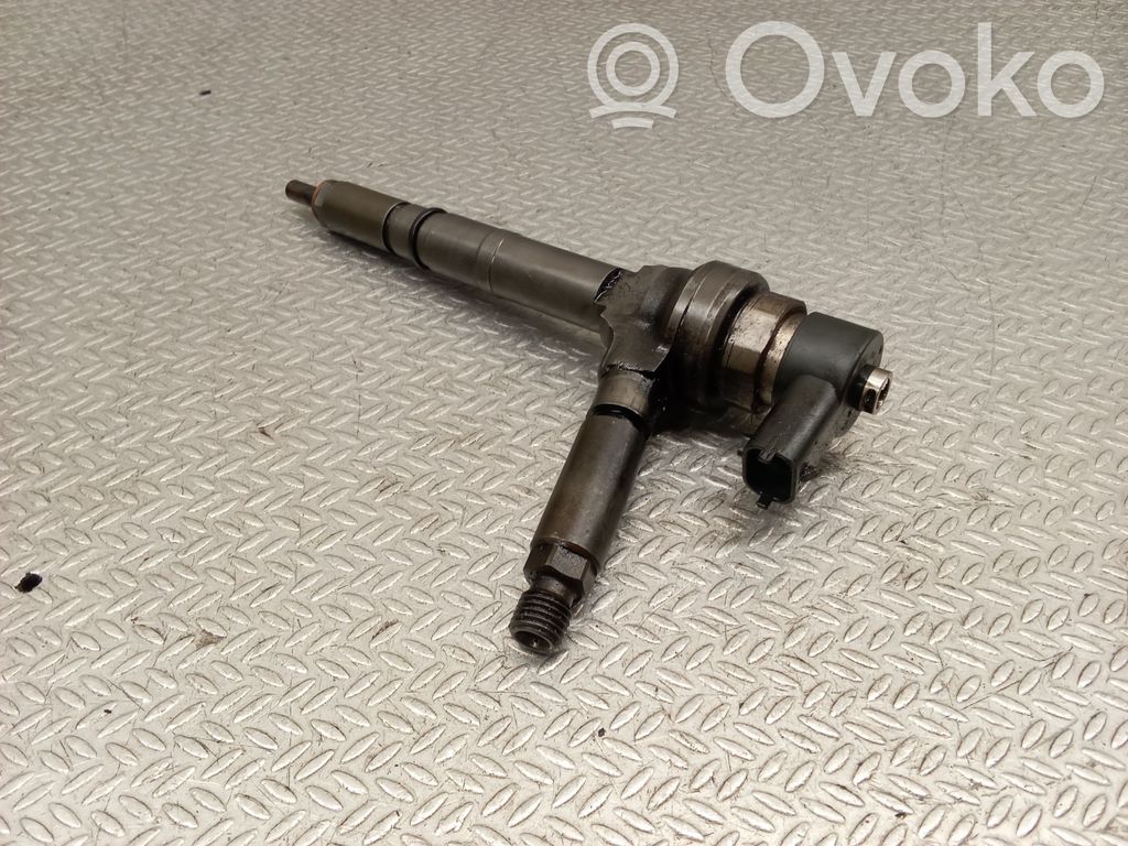 Injector combustibil   0445110082