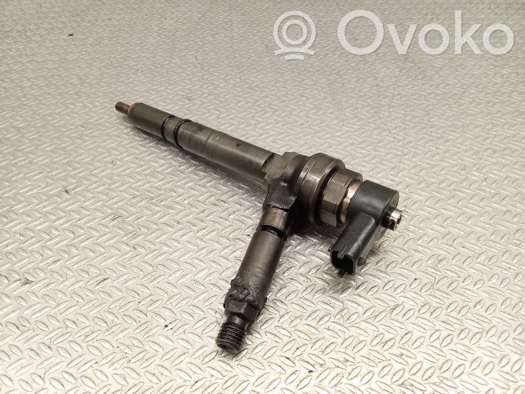 Injector combustibil   0445110082