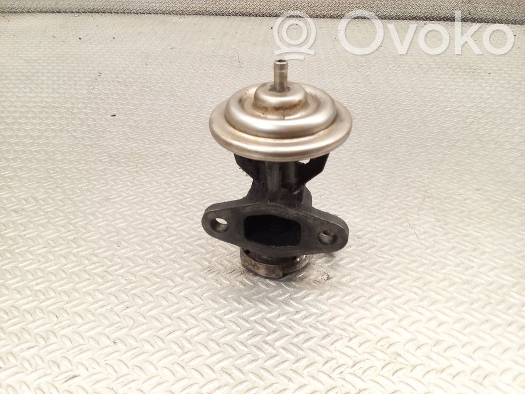 Mercedes-Benz Sprinter W901 W902 W903 W904 EGR-venttiili 