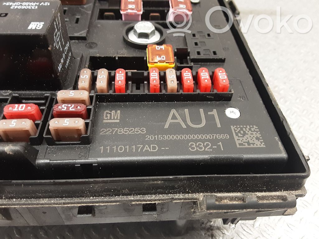 Chevrolet Volt I Fuse module 