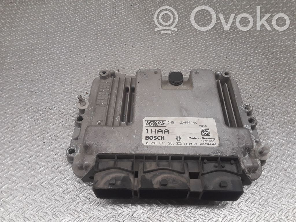 Ford Focus C-MAX Engine control unit/module 