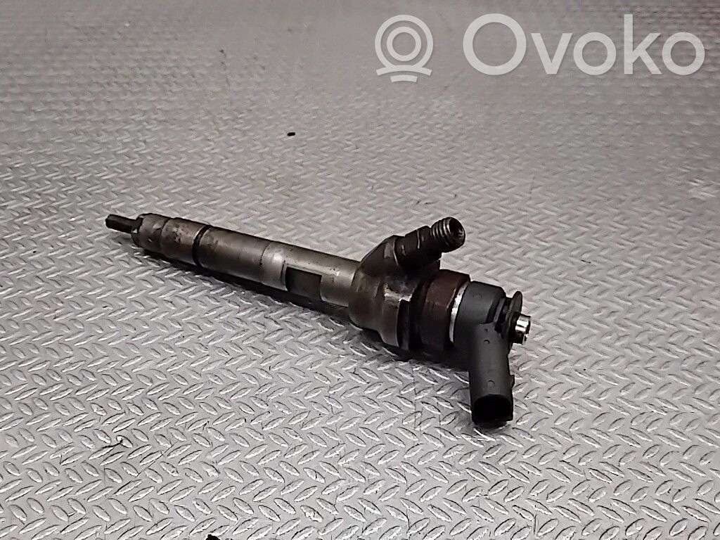 BMW 1 E81 E87 Fuel injector 