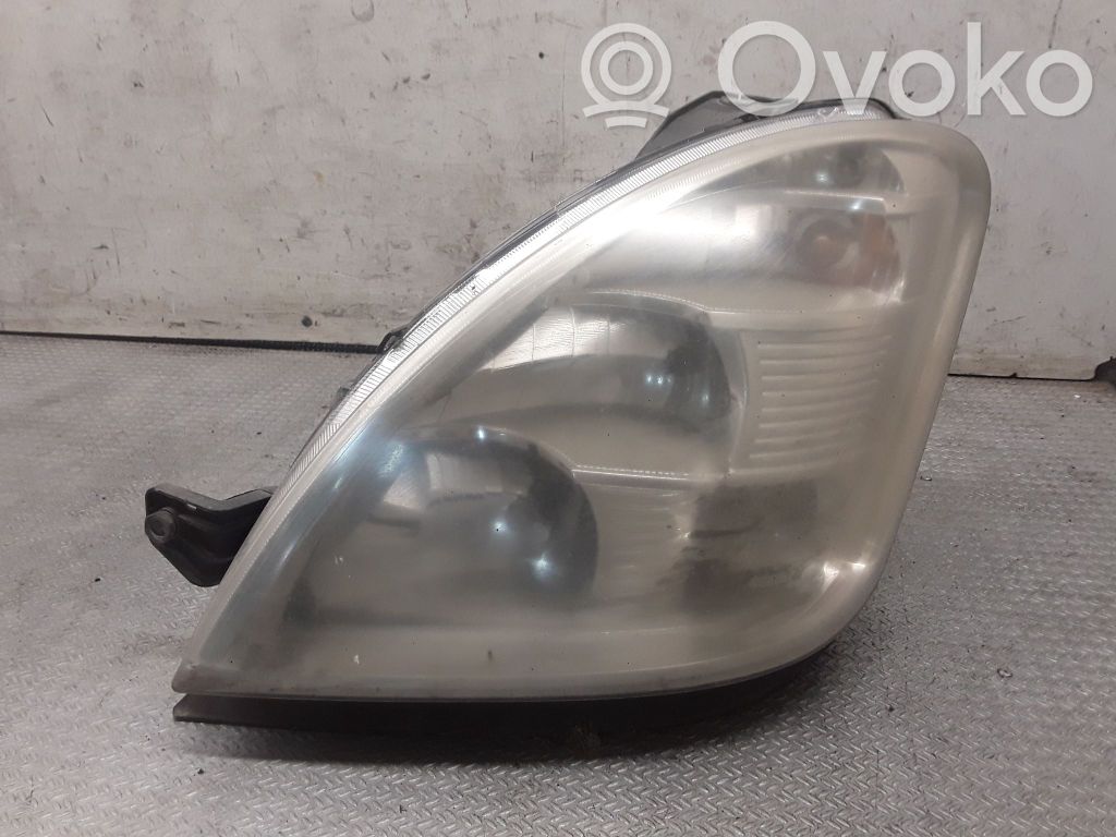 Iveco Daily 35.8 - 9 Headlight/headlamp 