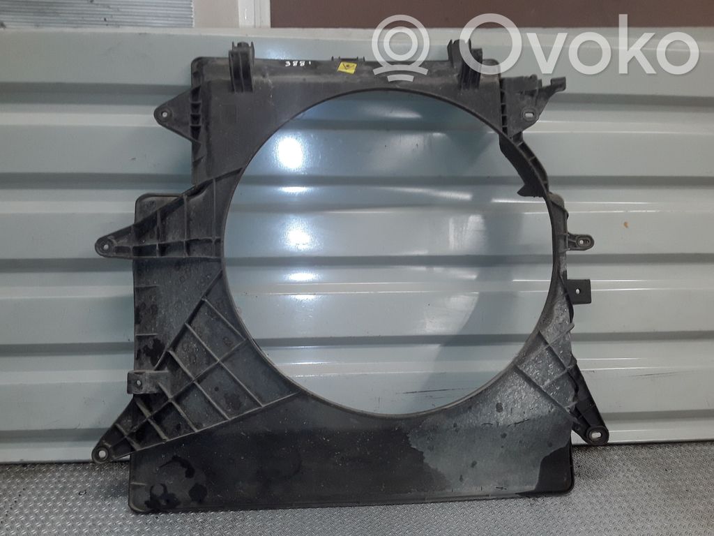 Iveco Daily 35.8 - 9 Suport ventilator radiator 