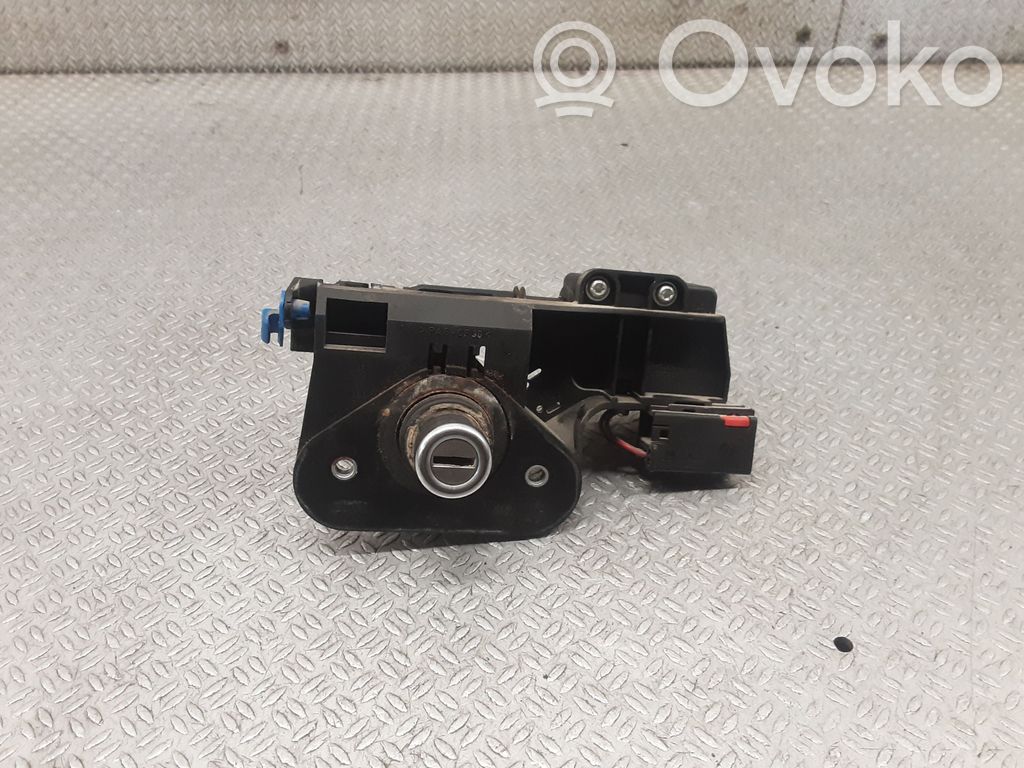 Opel Meriva A Tailgate exterior lock 