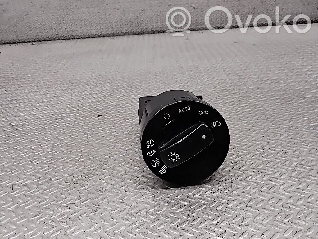 Audi A4 S4 B6 8E 8H Interruptor de luz 