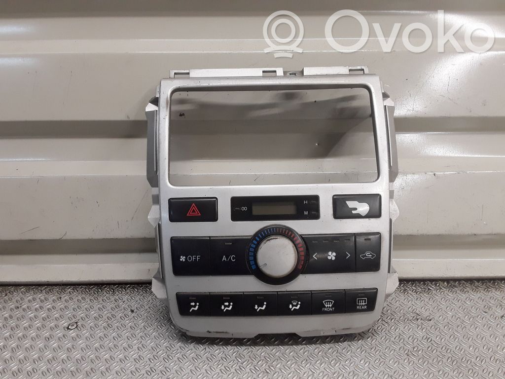 Toyota Avensis Verso Panel klimatyzacji 