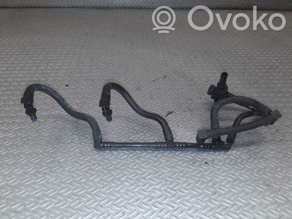 Renault Clio IV Fuel return line/hose 
