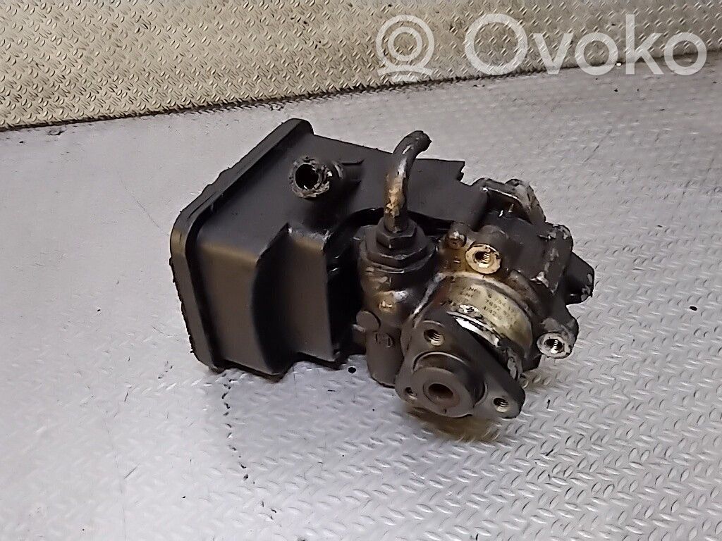 BMW 3 E46 Power steering pump 
