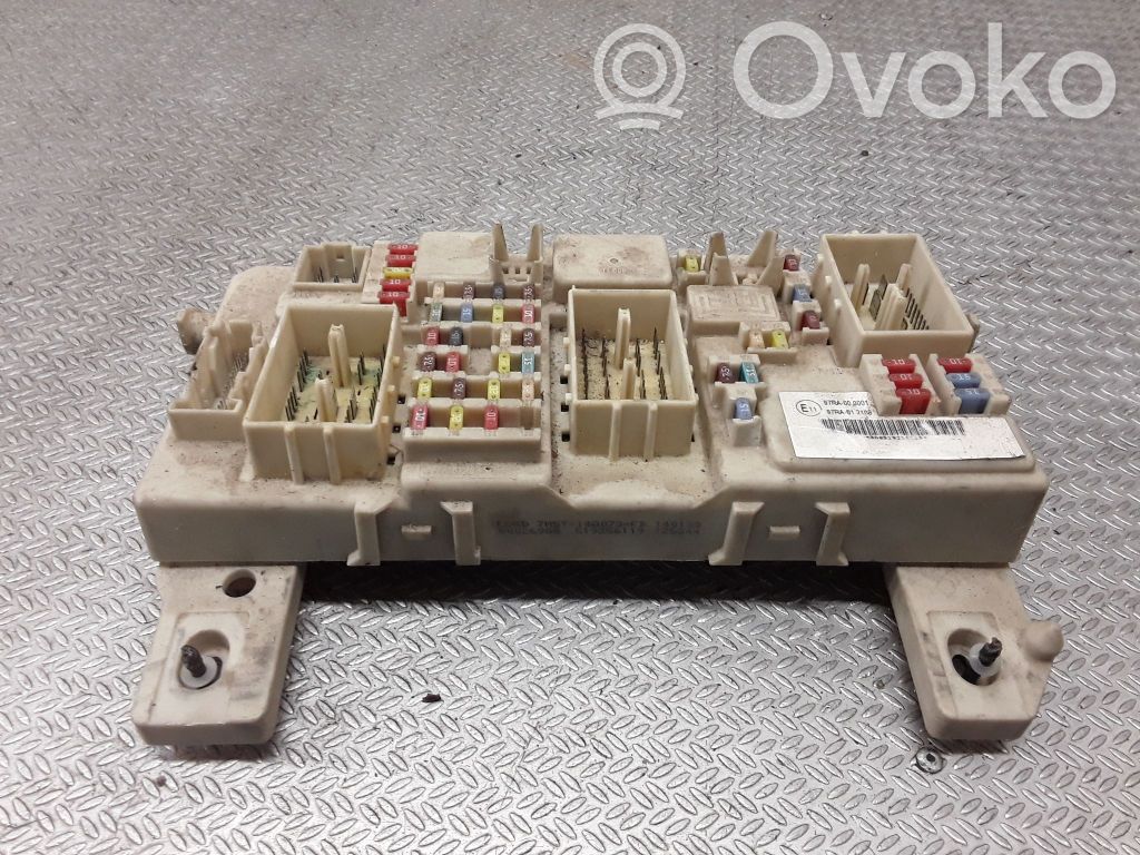 Ford Focus C-MAX Fuse module 