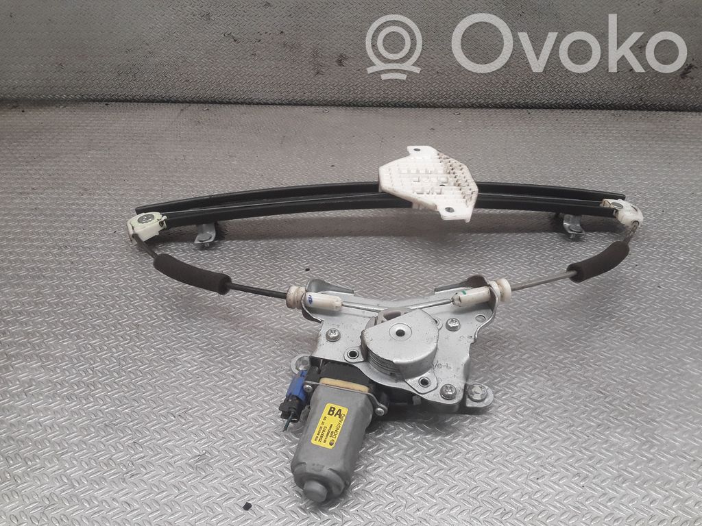 Chevrolet Captiva Macara ușă față cu motor 
