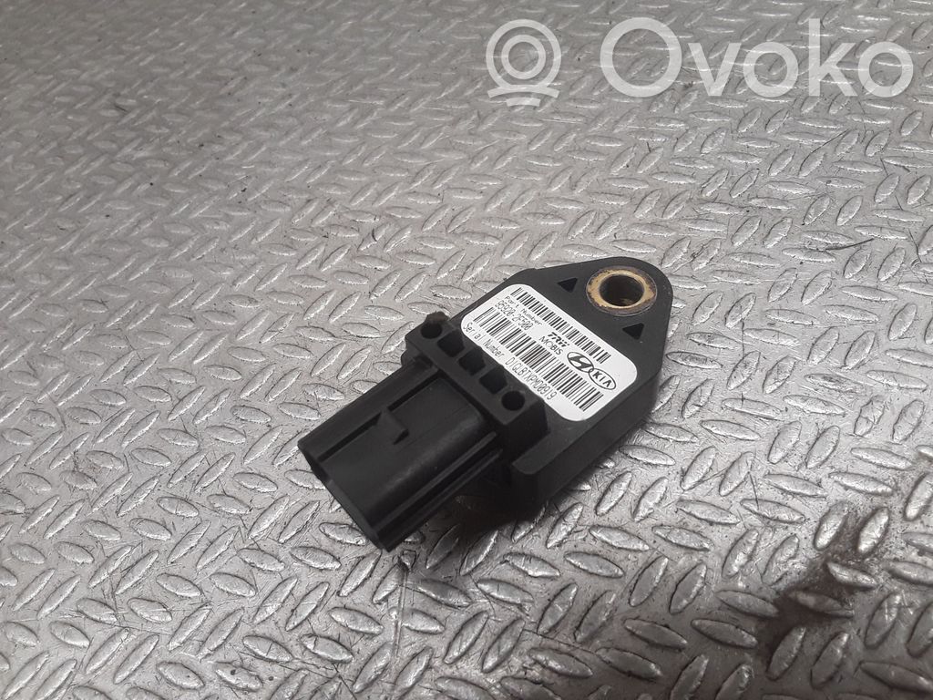 KIA Carnival Airbagsensor Crashsensor Drucksensor 