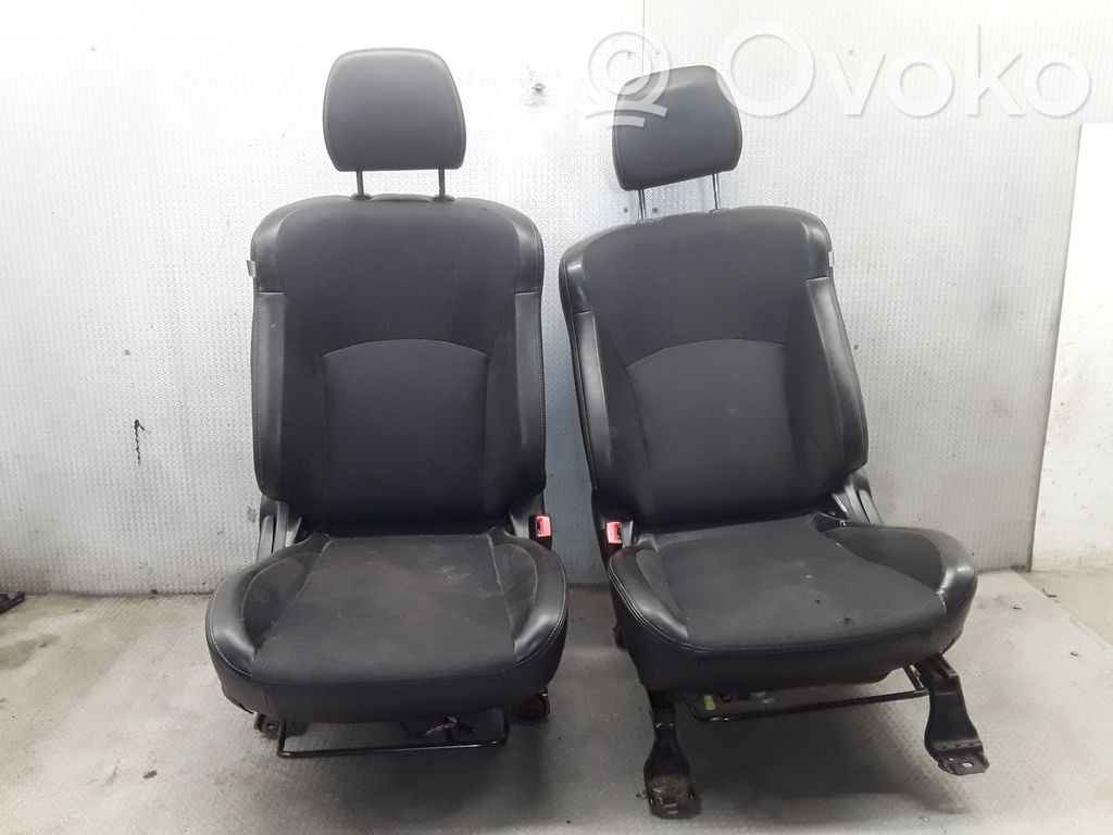 Interior set